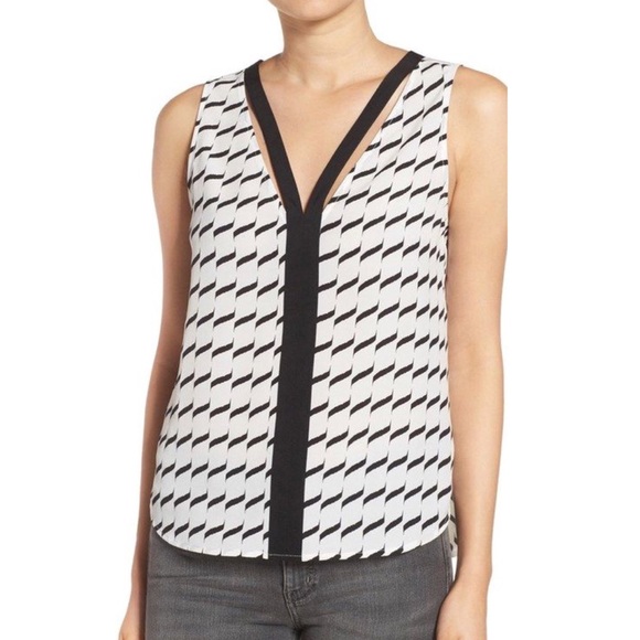Nordstrom Tops - Trouvé “double v” black and white print blouse